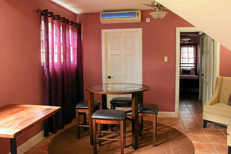 Cosynest Apartment บาสแตร์ ภายนอก รูปภาพ